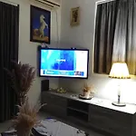 Apartment Check In & Chill Tirana