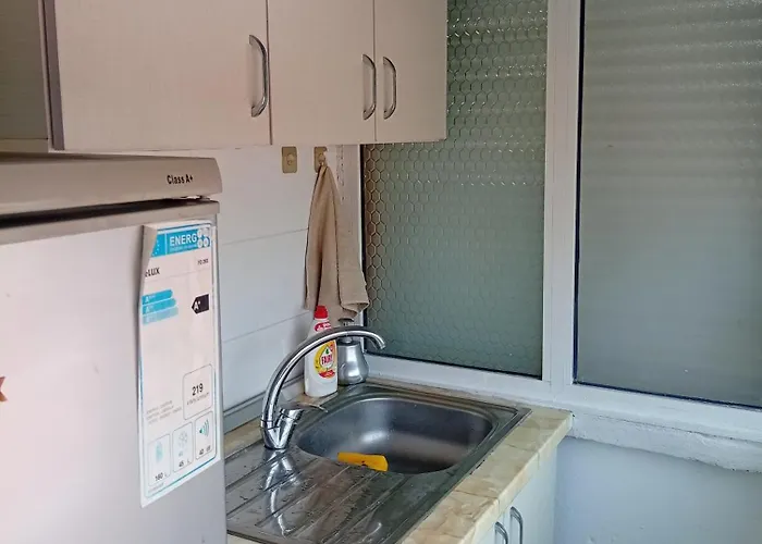 Check In & Chill Inn *