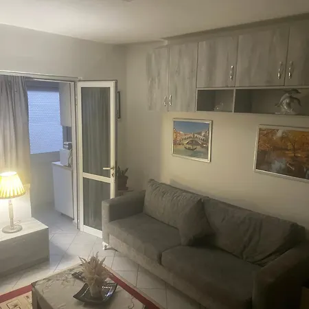 Cozy Place Apartamento Tirana