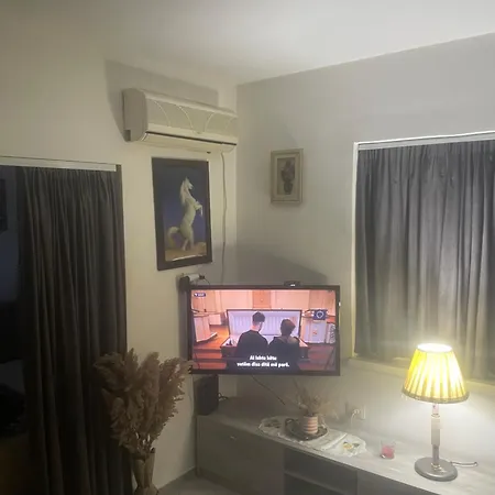 Your Own Privacy Flat *