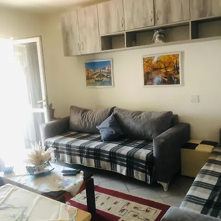 Lovely Studio Flat